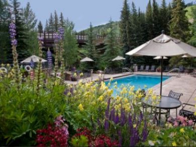 Vail Four Bedroom Luxury Ski in Ski Out Condo Mountain View